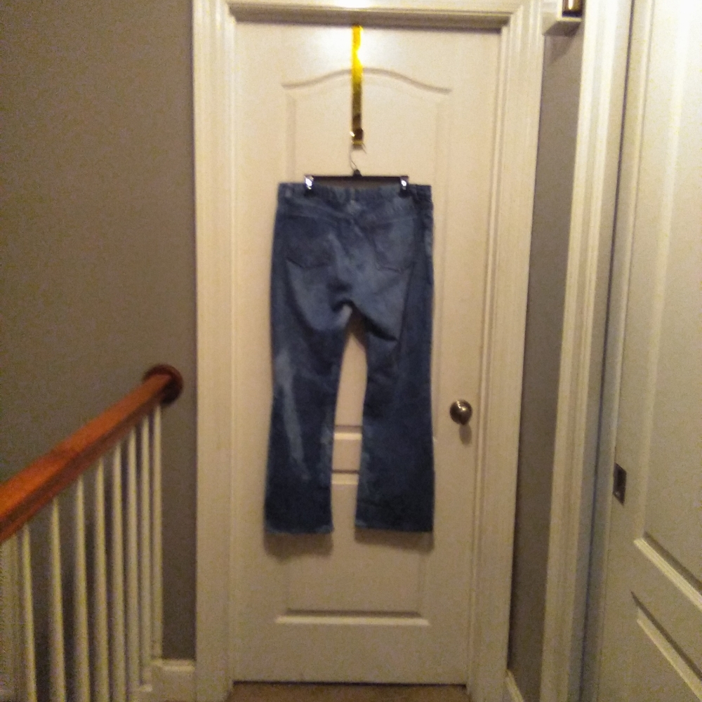Women's Size 16 Elle brand jeans - acid washed - Picture 2 of 6